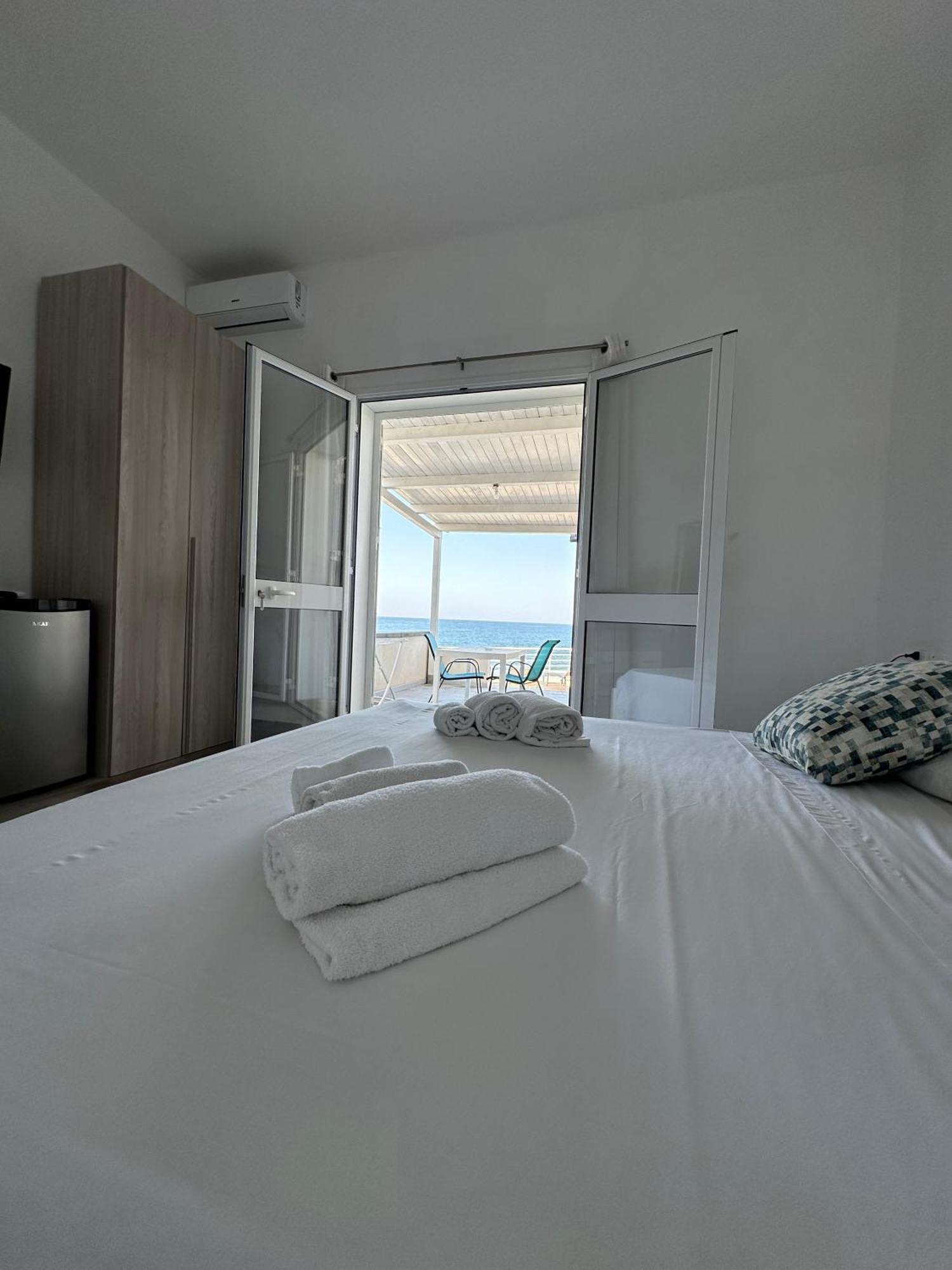Il Faraglione Hotel Lido di Noto Buitenkant foto